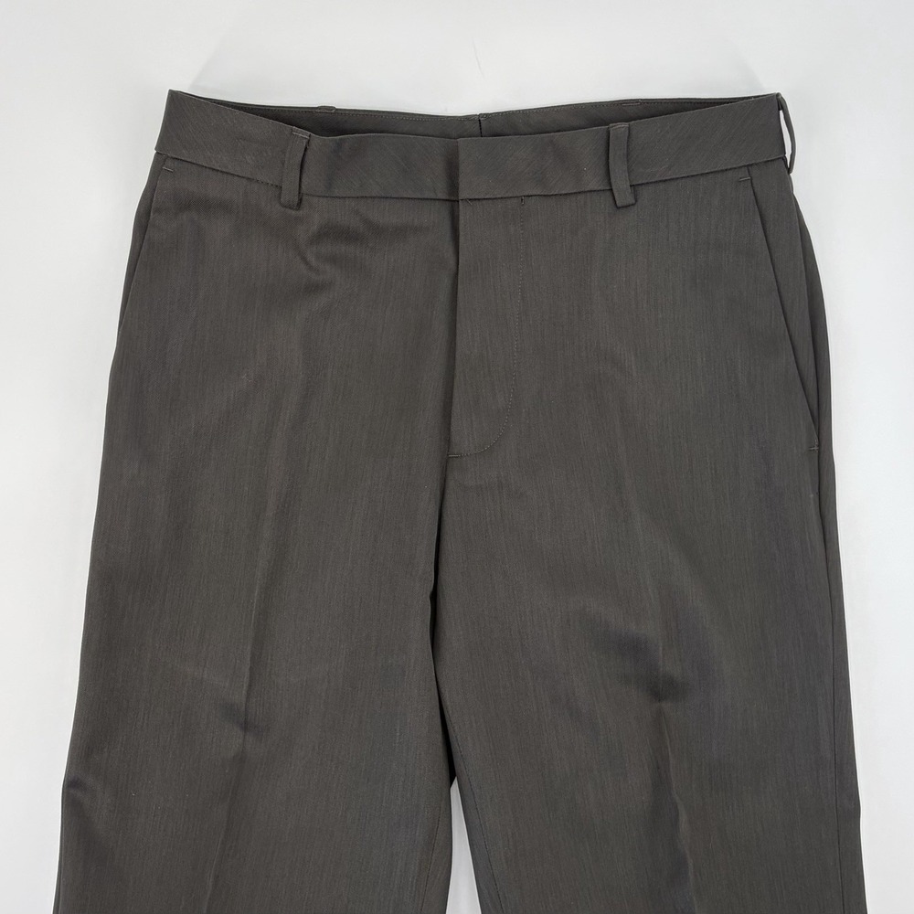 Van‎ Heusen Traveler Dress Pants Mens 32Wx31.5L Brown Slacks Career Work Teacher